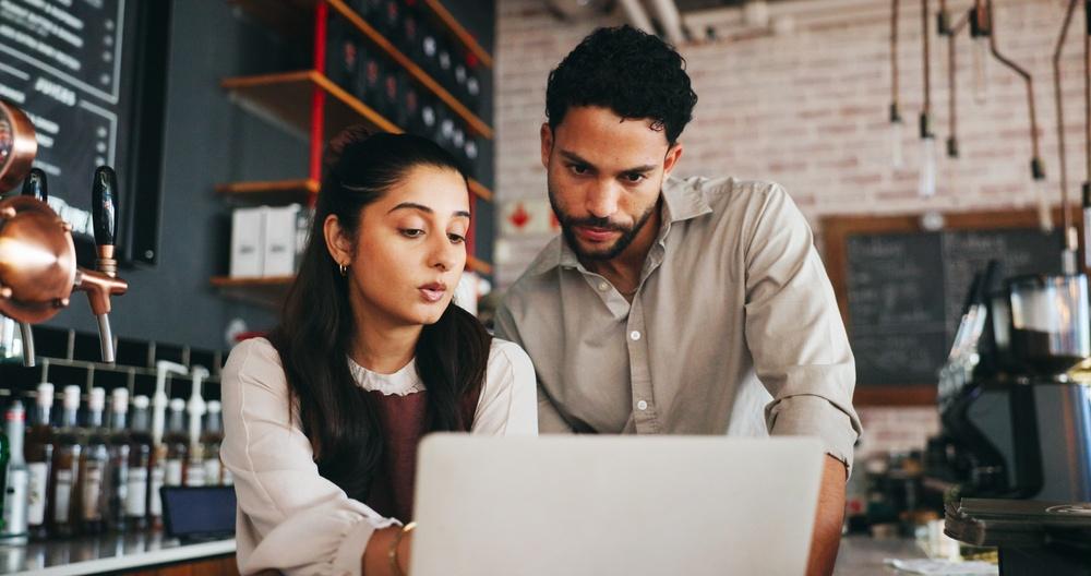 Supply chain management software: o que avaliar antes de contratar (e o que a maioria ignora)