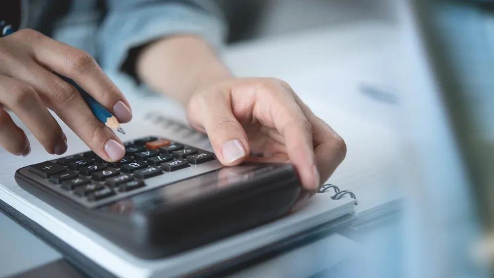 Custos de importação: quais são e como calcular em 2026