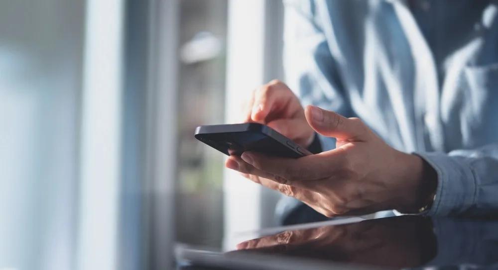 Como importar celular da China em 2026? Leis, custos e o que mudou